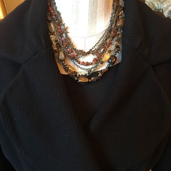 STONE STRANDED Necklace  - Picture 4 of 9